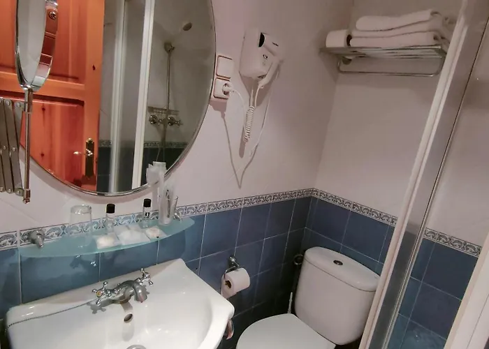 Pensjonat Grullas Tornos