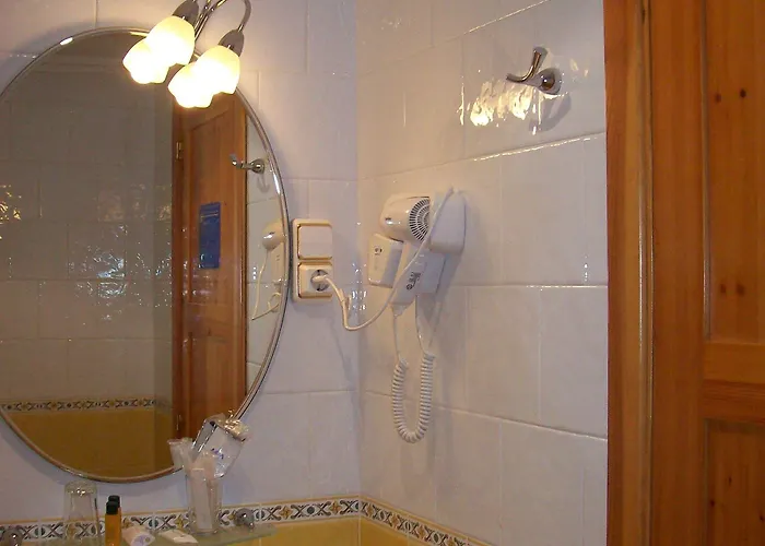 Grullas Pensjonat Tornos